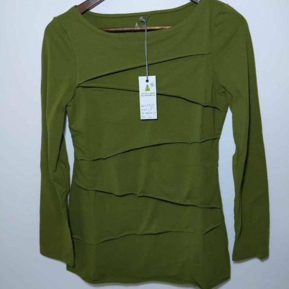 Neon Buddha Womens Beijing Layer T-Shirt Green Sco